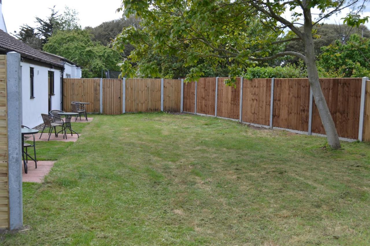 Number 6 - Lytton Tree Lodge, Reydon, Southwold Exterior foto